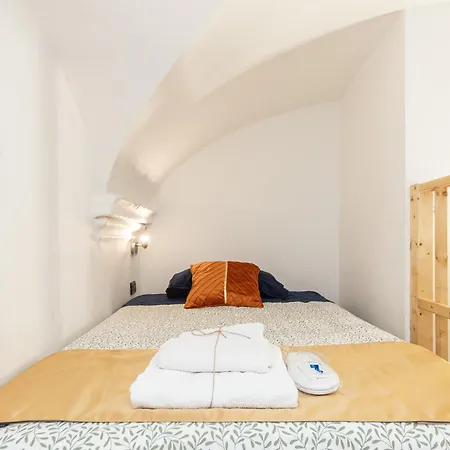 Lusso, Doppio A 50 Passi Dal Duomo * Genua