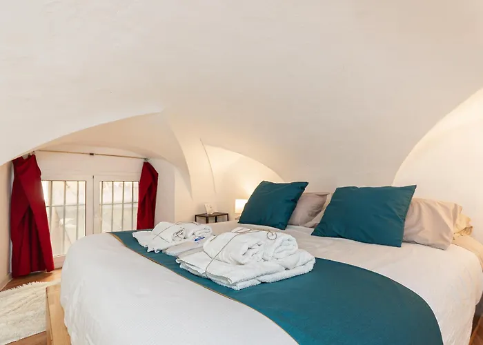 Lusso, Doppio A 50 Passi Dal Duomo Genua